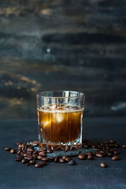 Coffee liqueur with ice - Foto, afbeelding