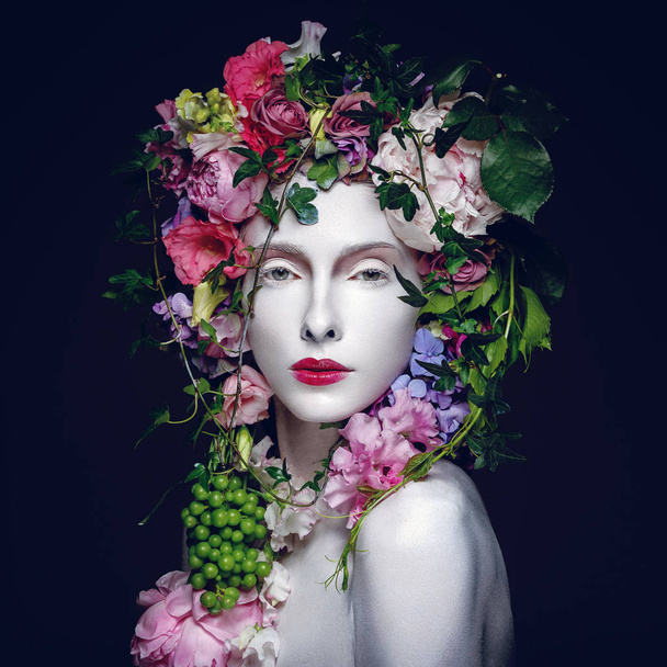 Bella regina dei fiori
 - Foto, immagini