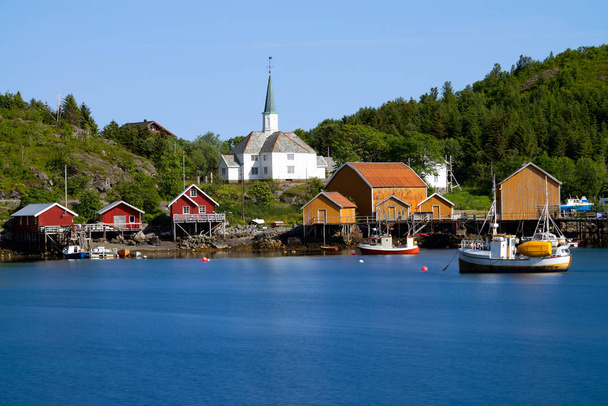 Scenic fishing village Reine on Lofoten islands in Norway - Zdjęcie, obraz