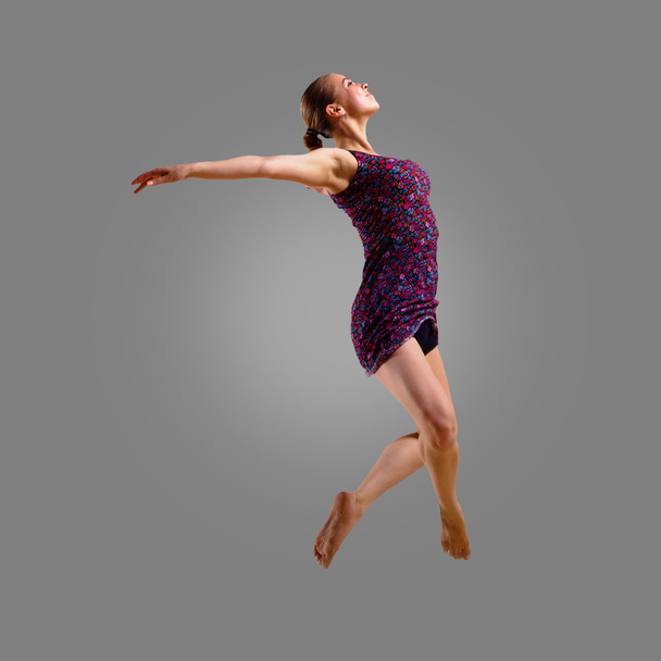 Dancer jumping - Foto, afbeelding