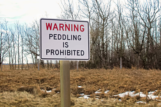 Warning peddling is prohibited sign - Photo, Image