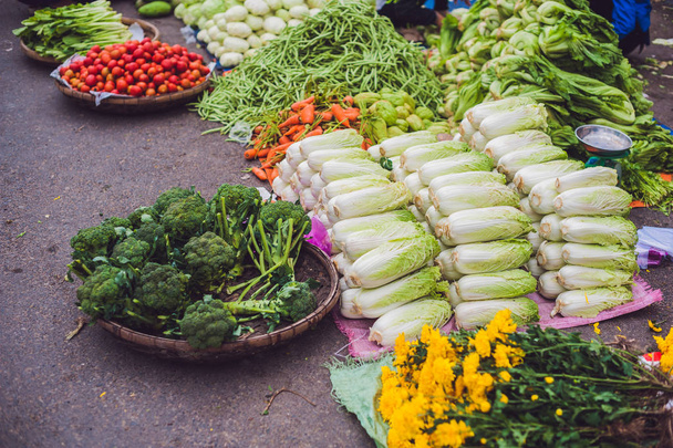 vegetables in the Vietnamese market - Foto, Imagem