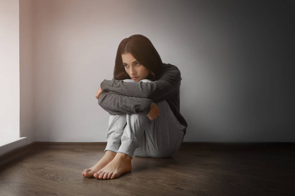 Depressed young woman   - Fotografie, Obrázek