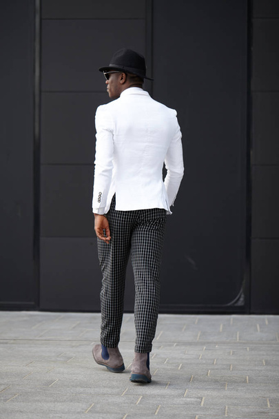 Good looking young black man in trendy clothes - Fotoğraf, Görsel
