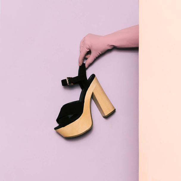 Stylish clothes. Shoes with heels. Glamorous shoes. wardrobe ide - Foto, Bild
