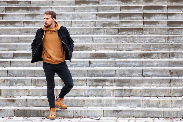 beard handsome man on a stairs - Foto, Imagem
