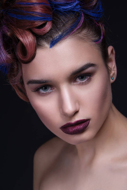 Beautiful girl with bright creative fashion makeup and colorful hairstyle. Studio portrait of beauty face. - Fotoğraf, Görsel