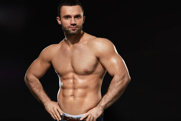 Portrait Of Sexy Young Man With Trained Hot Body. Bodybuilding - Zdjęcie, obraz