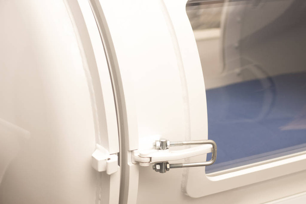 Hyperbarické kyslíkové komory nádrže - Fotografie, Obrázek