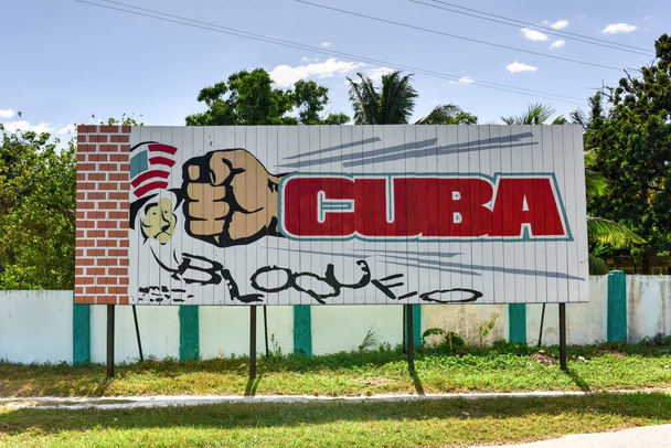 Kuba Embargo znak - Cienfuegos na Kubie - Zdjęcie, obraz