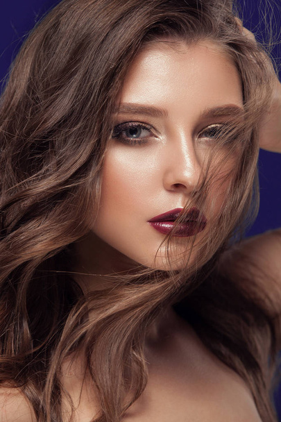 Beauty face woman with beautiful make-up color . - Foto, Imagen