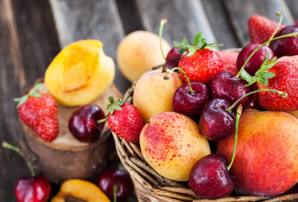 Fresh ripe summer berries and fruits  - Valokuva, kuva