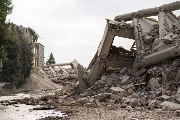 Industriebauten eingestürzt - Foto, Bild