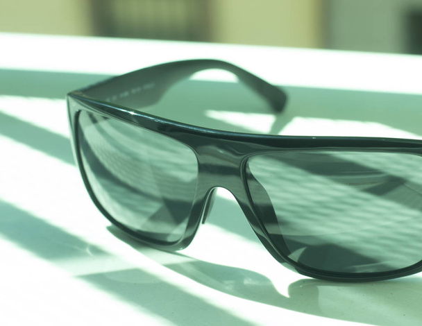 Mens moda óculos de sol
 - Foto, Imagem