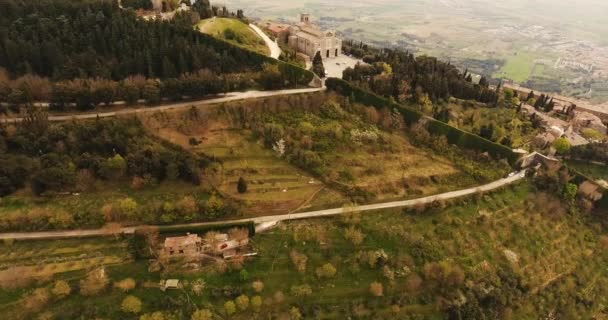 Aerial shot, basilica di Santa Margherita and Medici fortress of Girifalco at Cortona in Tuscany, Italy, 4K - Footage, Video