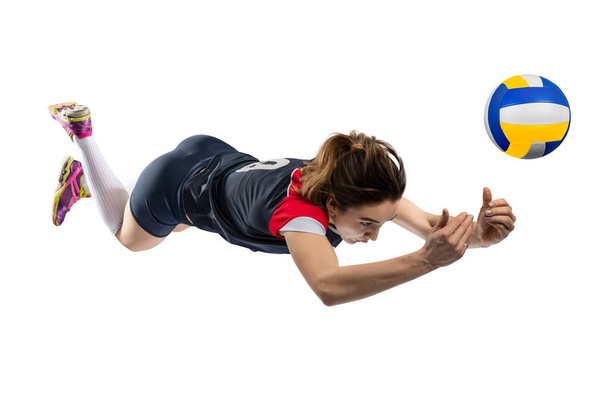 Jogadora de voleibol feminina atingindo a bola isolada
 - Foto, Imagem