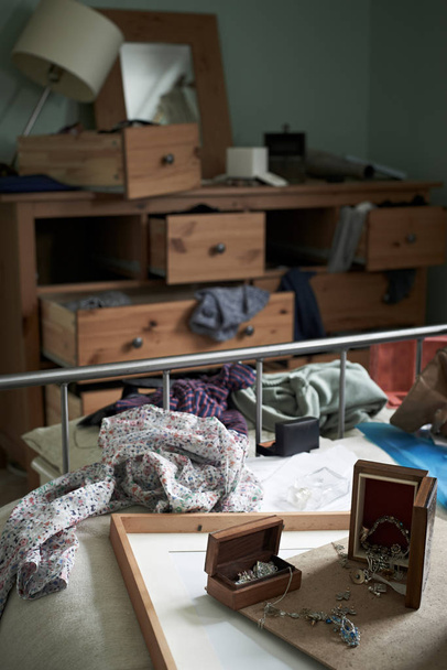Bedroom Ransacked During Burglary - Foto, Bild