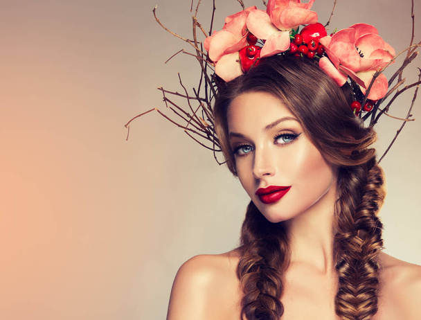 Girl with  flowers in hair  - Photo, Image