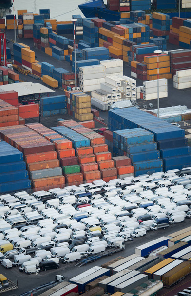 Terminal cargo w portu Salerno, Włochy - Zdjęcie, obraz