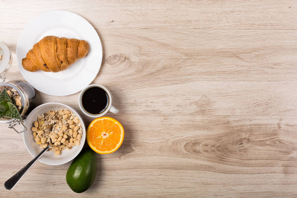 栄養価の高い健康的な朝食  - 写真・画像