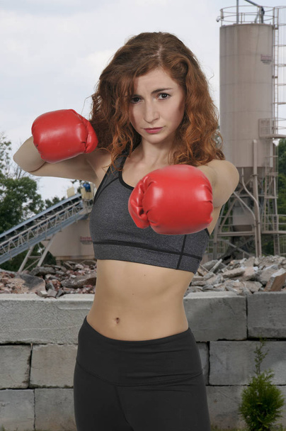 Beautiful woman boxer - Foto, Imagem