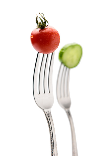 Verduras frescas en tenedores
 - Foto, Imagen