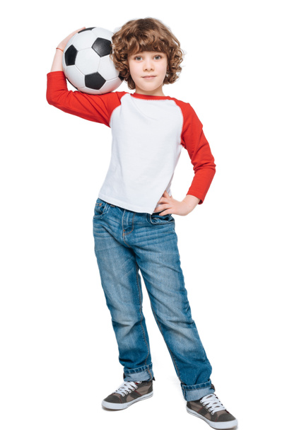 Petit enfant avec ballon de foot
 - Photo, image