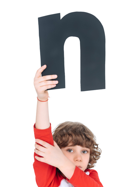 Alfabe harf tutan çocuk - Fotoğraf, Görsel