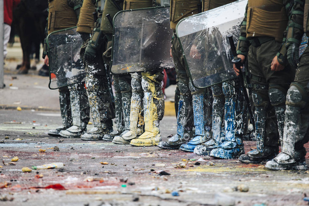 Police anti-émeute au Chili
 - Photo, image