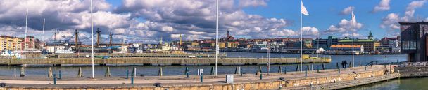 Gothenburg, Švédsko - 14. dubna 2017: Panorama pobřeží Gothenburg - Fotografie, Obrázek