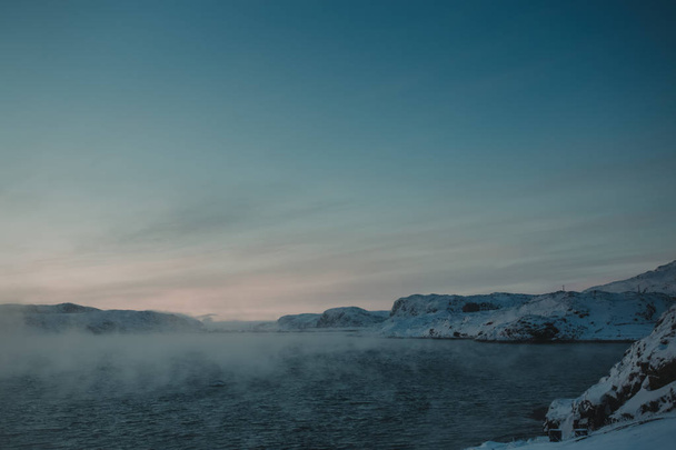 Взимку узбережжя Баренцова моря. Кольський півострів, Росія - Фото, зображення