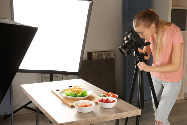 Woman photographing food  - Valokuva, kuva