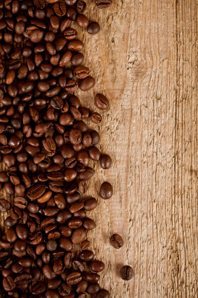 Fresh coffee beans - Foto, afbeelding
