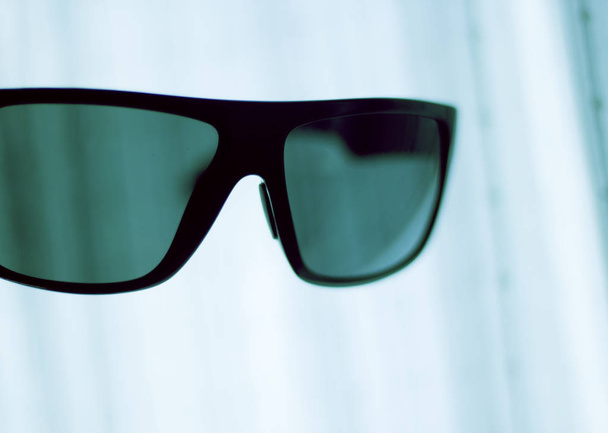 Gafas de sol de moda para hombre
 - Foto, imagen