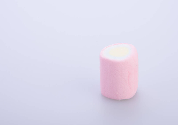 marshmallows or marshmallows candy on the background. - Fotó, kép