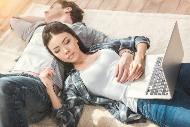 woman sleeping on boyfriend - Photo, Image