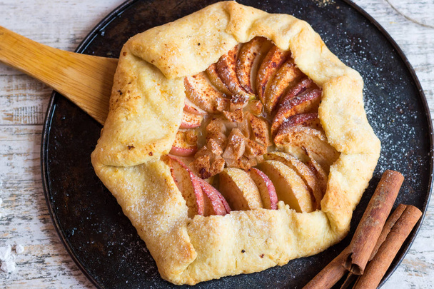 Pie with apples and cinnamon - Photo, Image