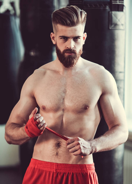 Handsome bearded boxer - Valokuva, kuva