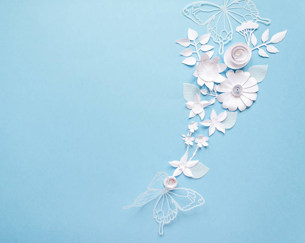 frame with white paper flowers - Foto, Imagem