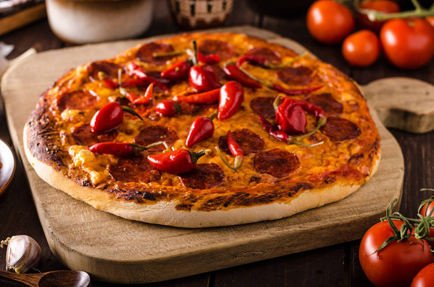 Pizza salami pepper - Фото, зображення