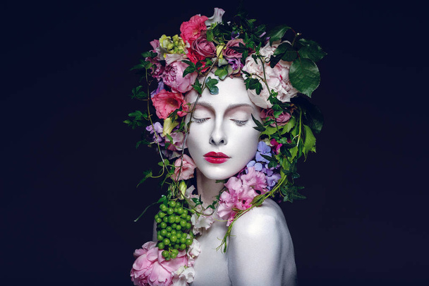 Beautiful flower queen - Zdjęcie, obraz