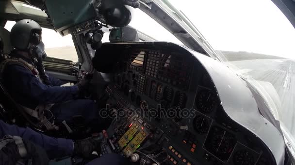 In de cockpit van een vliegtuig opstijgen - Video