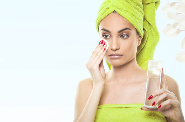 beautiful girl make up remove fresh and clean perfect skin concept - Valokuva, kuva