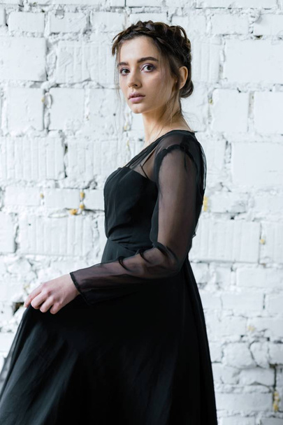 Woman in elegant dress - Foto, Bild