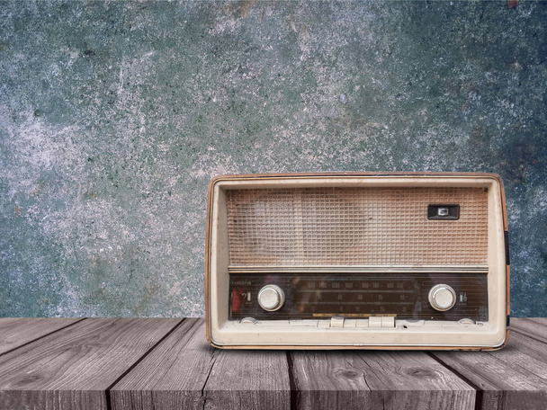 Old retro radio - Foto, Bild