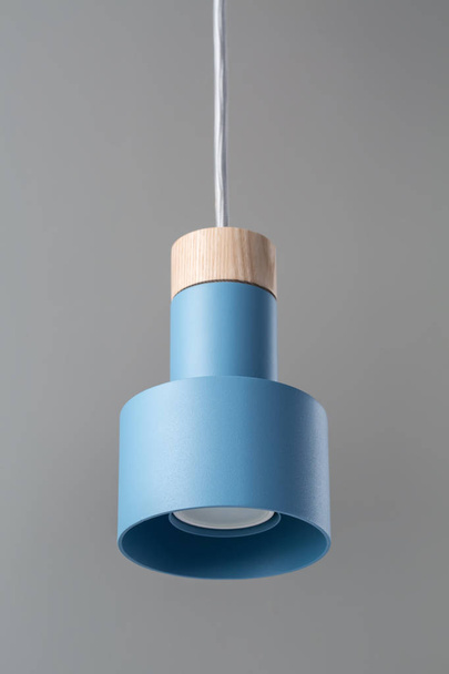Hanging blue lamp - Valokuva, kuva