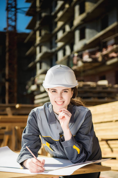 Zaměstnankyně na stavební - Fotografie, Obrázek