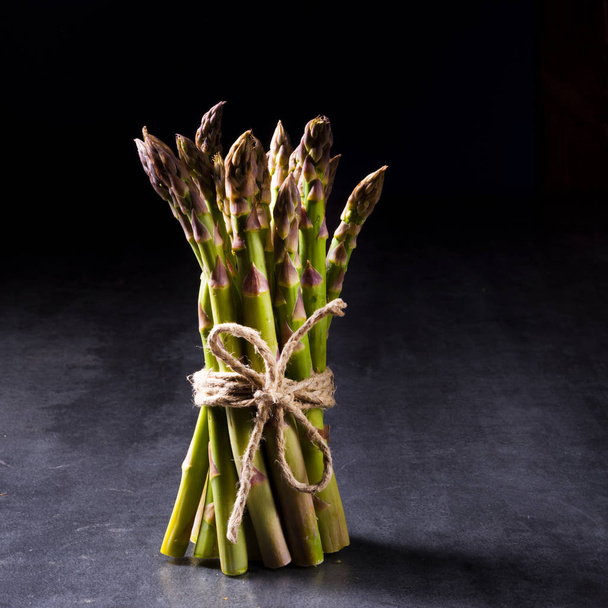 fresh green asparagus - Zdjęcie, obraz