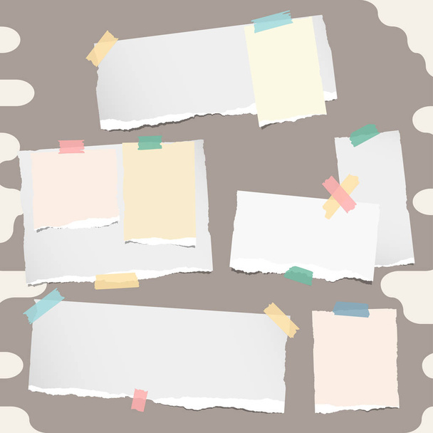 Kleurrijke opmerking van verschillende grootte gestapeld, notebook, beurt papier geplakt met plakband op bruin abstracte achtergrond - Vector, afbeelding