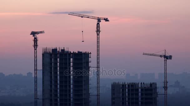 Gün batımında inşaat alanı - Video, Çekim